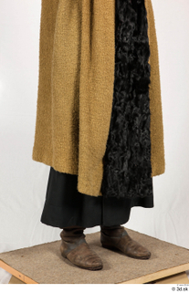  Photos Man in Historical Dress 37 17th century high leather shoes historical clothing lower body yellow habit with fur 0008.jpg